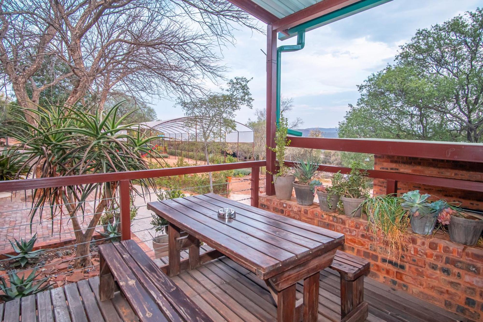 Bushbaby Cottage In Hartbeespoort Pretoria-Noord Buitenkant foto