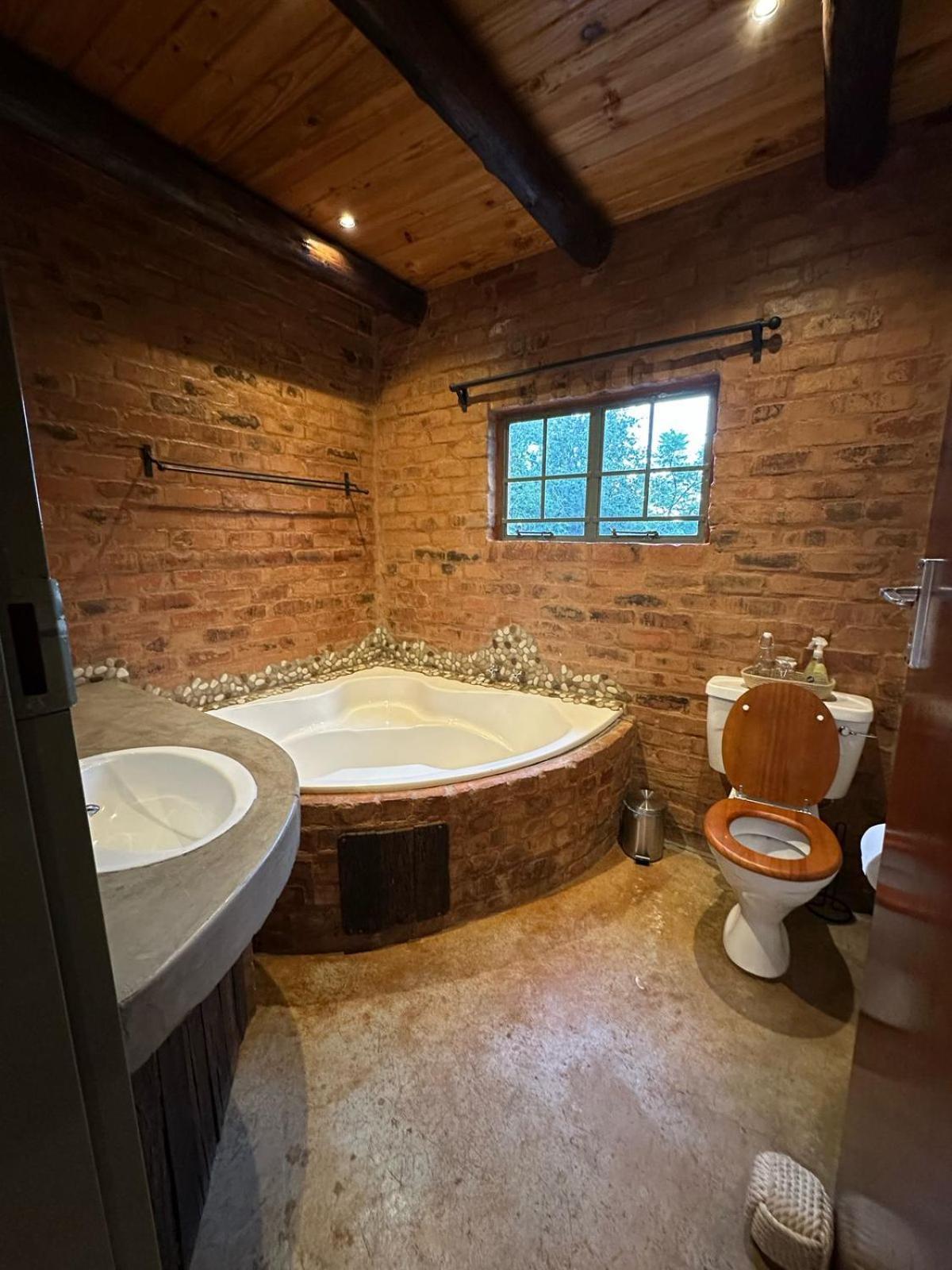 Bushbaby Cottage In Hartbeespoort Pretoria-Noord Buitenkant foto