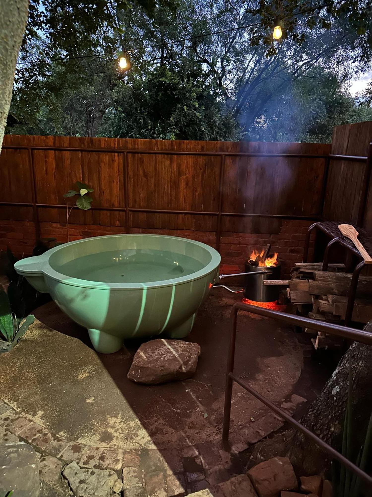 Bushbaby Cottage In Hartbeespoort Pretoria-Noord Buitenkant foto